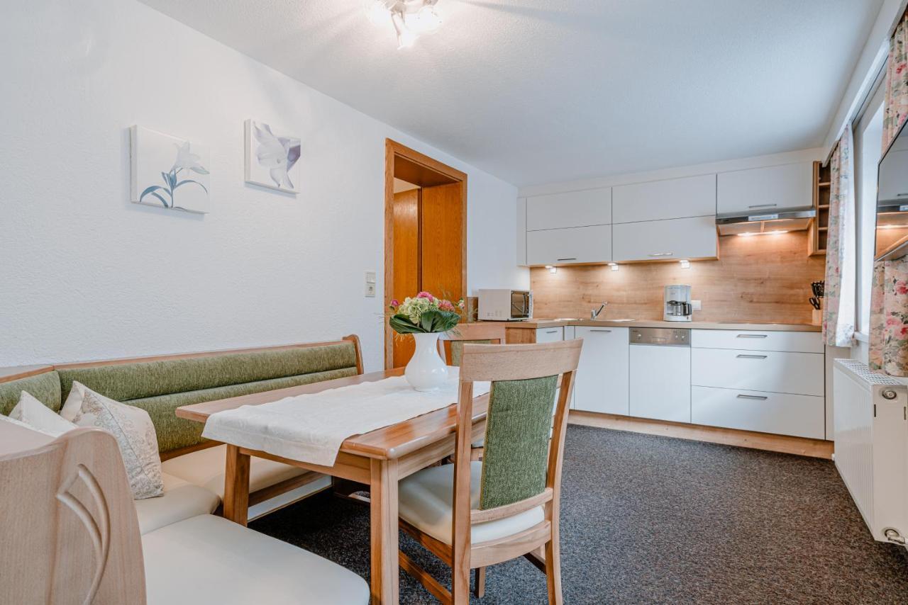 Haus Crystal Apartman Sölden Kültér fotó